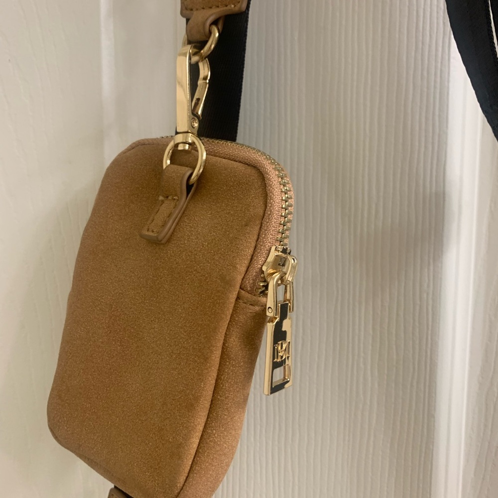 Badgley Mischka faux suede Sherpa crossbody NWOT - Picture 8 of 9